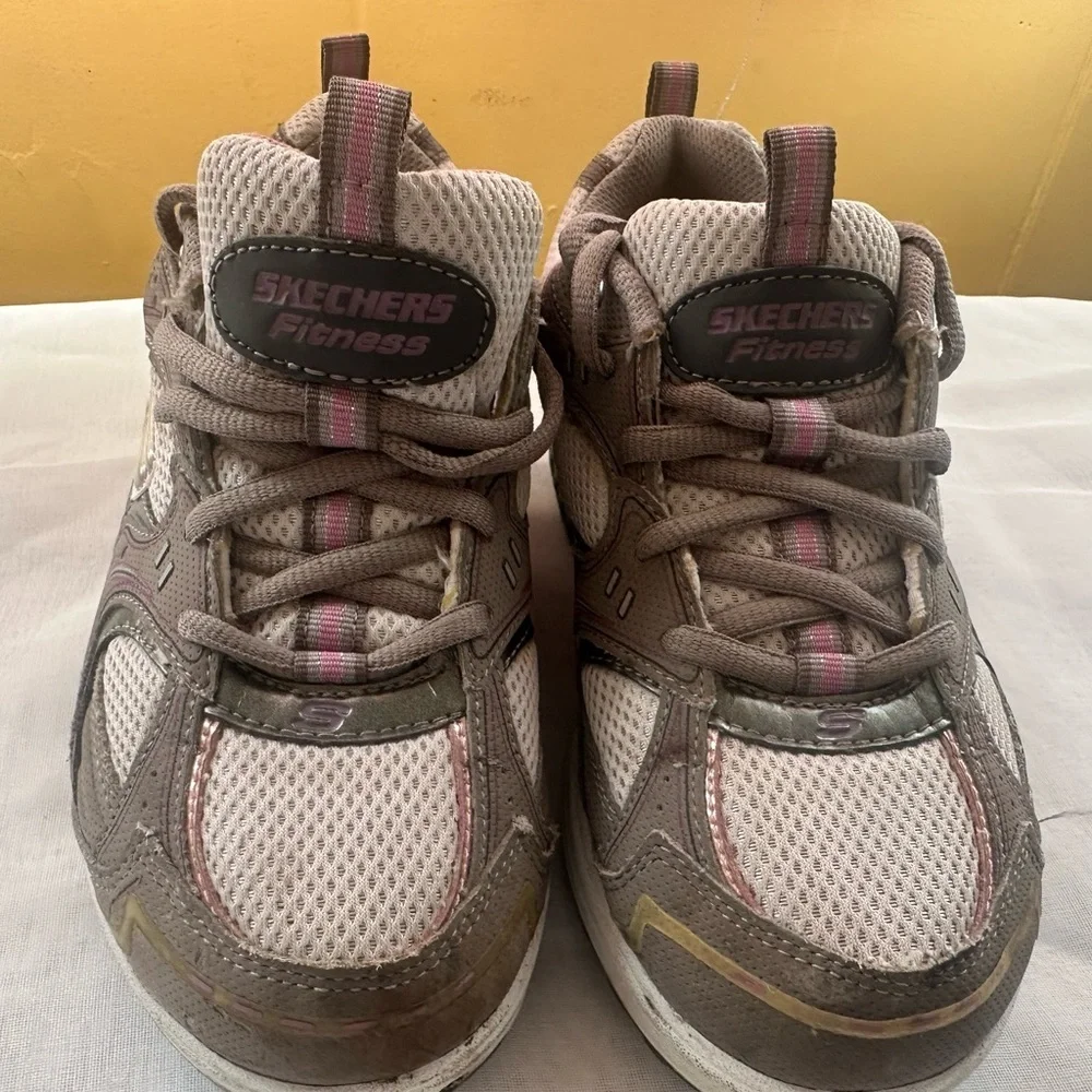 Skechers Kids' Gray and Pink Sneakers size6 #7
